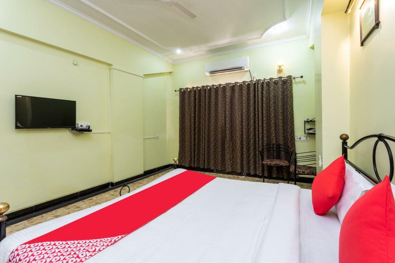 Oyo 38142 Girdhar Mahal Hotell Indore Eksteriør bilde