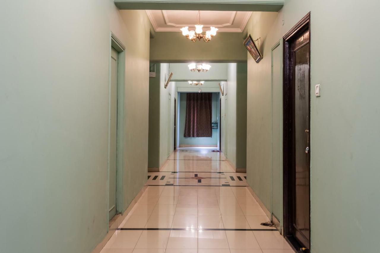 Oyo 38142 Girdhar Mahal Hotell Indore Eksteriør bilde