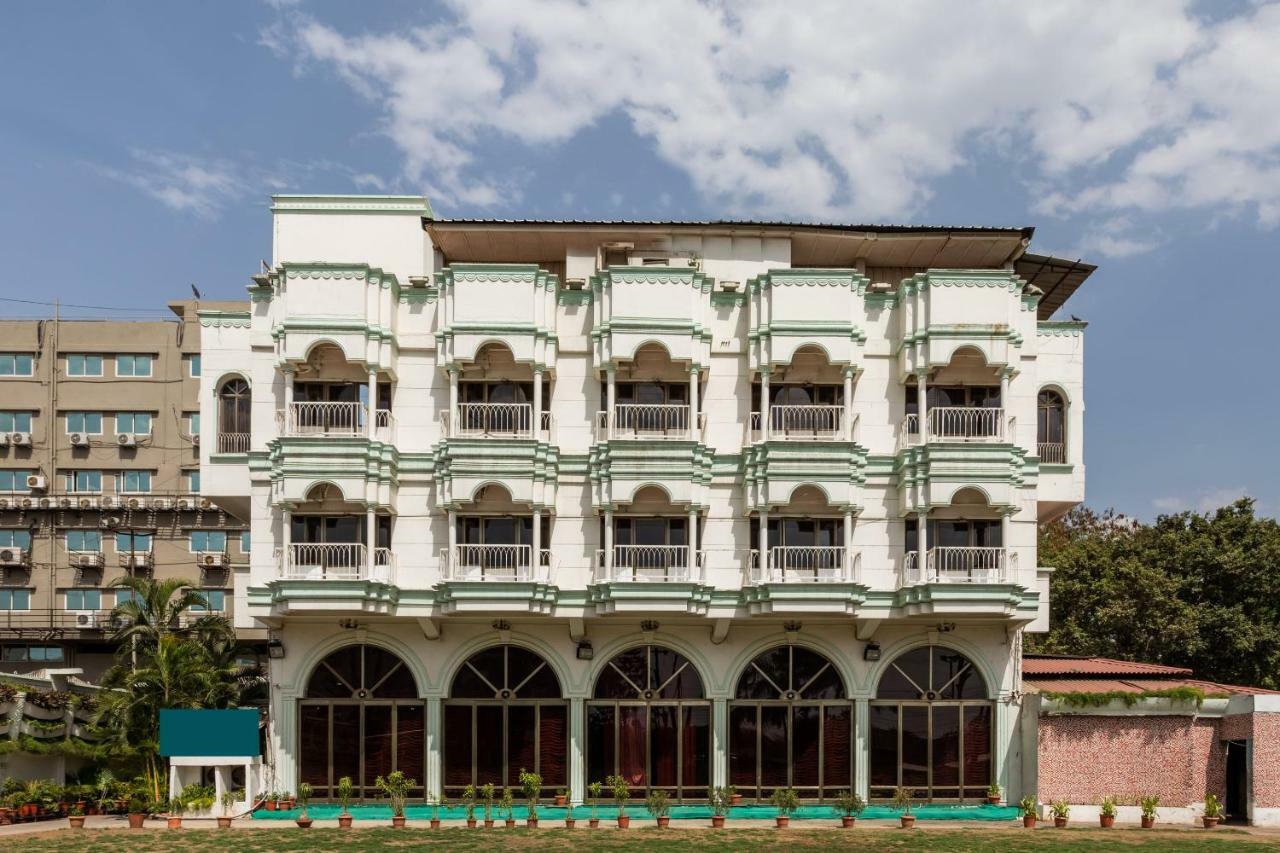 Oyo 38142 Girdhar Mahal Hotell Indore Eksteriør bilde